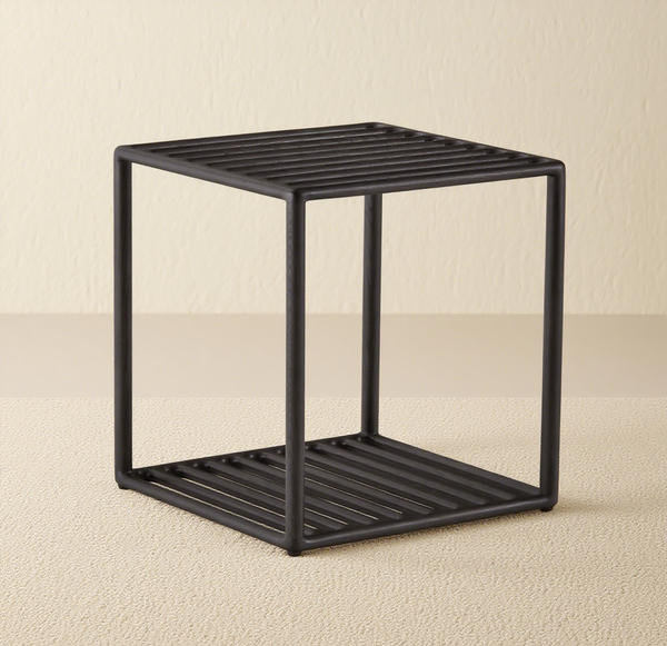 Daemyn Side Table