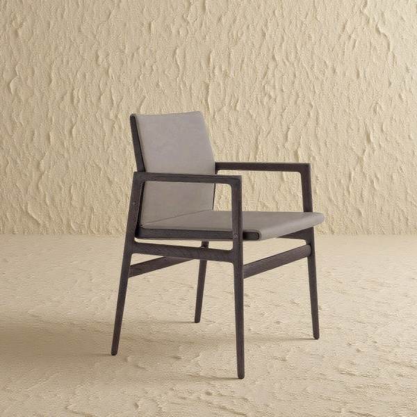 Muller Chair