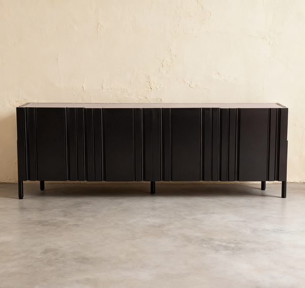 Hank Cabinet