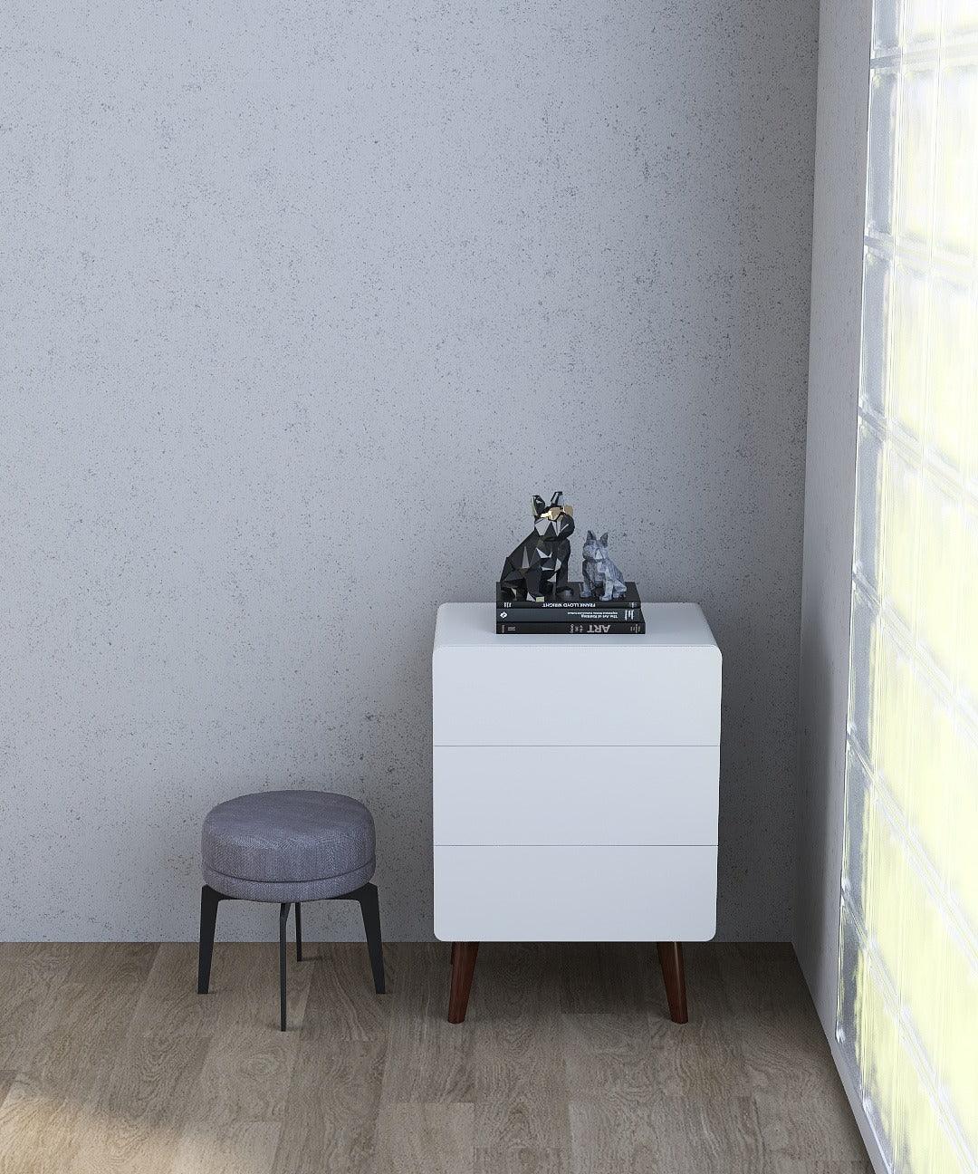 Raelyn Cabinet